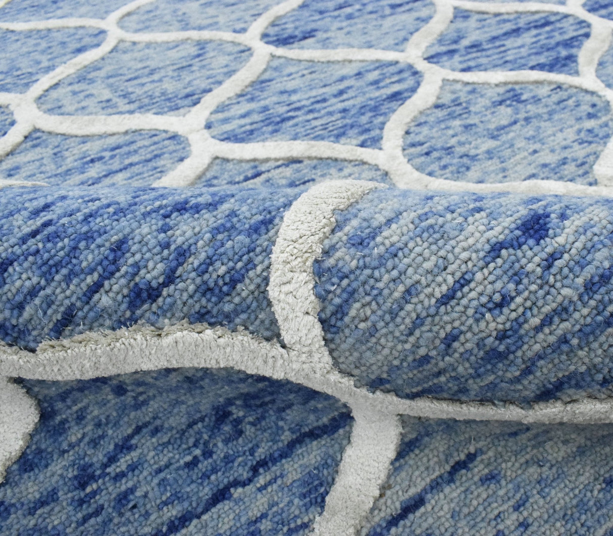 Modern Geometrical Blue Hand Tufted Wool 5x8 Area Rug