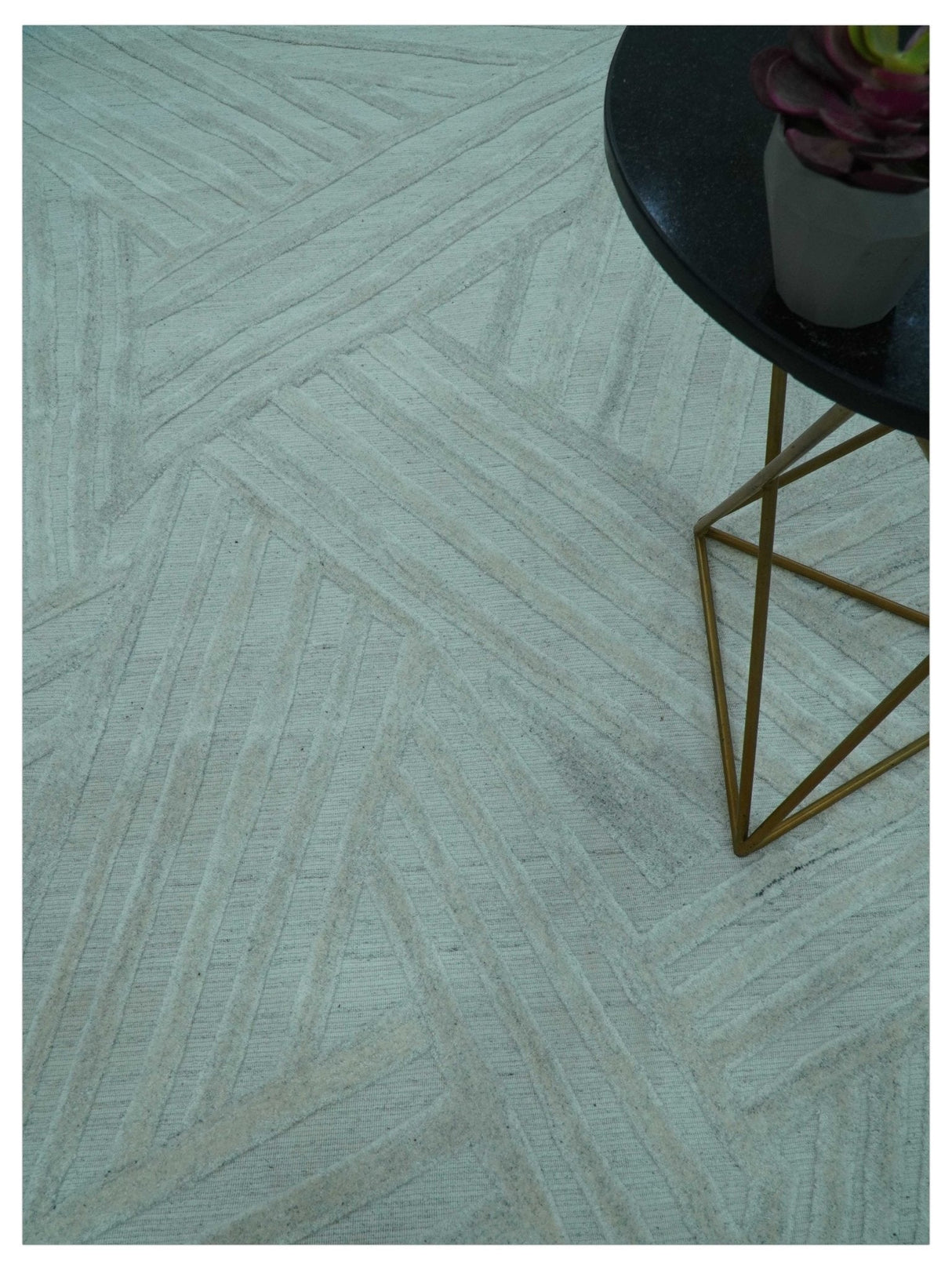 Modern Geometrical Pattern Ivory and Silver Hand Knotted 10x13 Wool Rug
