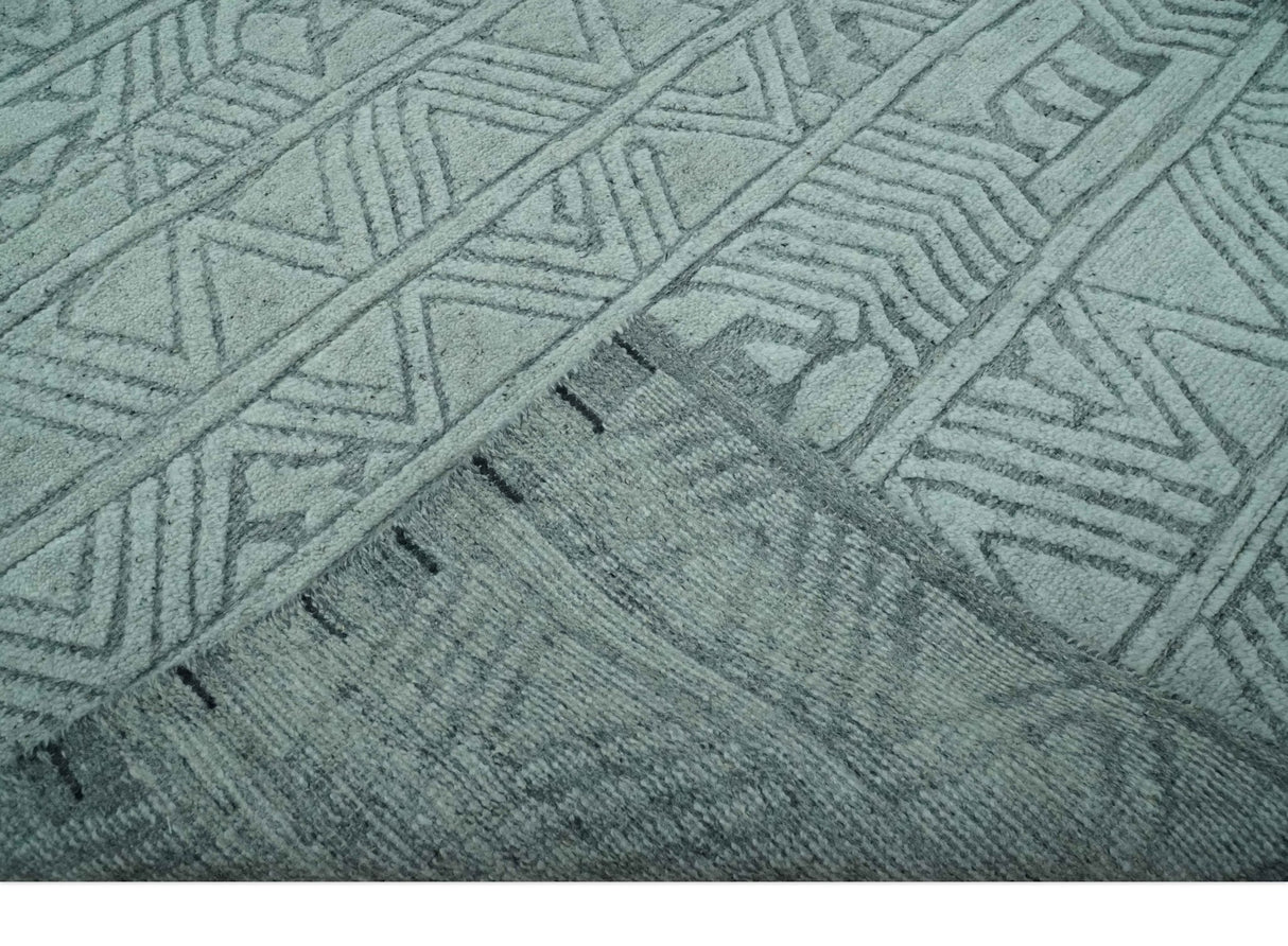 Modern Geometrical Silver and Gray Chevron Design Hand Carved wool Rug