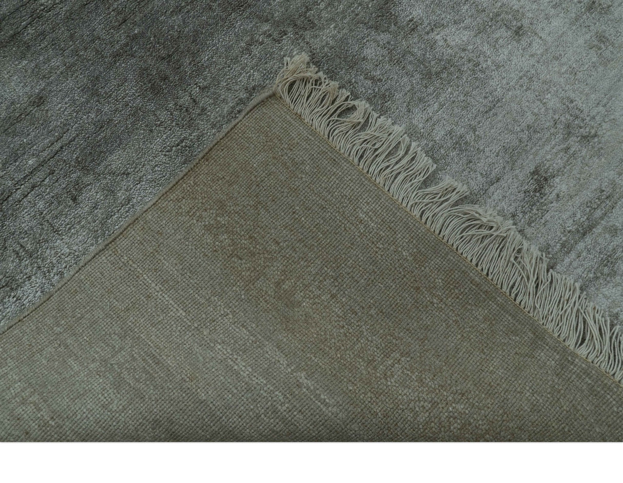 Modern Gray Solid Design 6x8.7 Hand Knotted Wool Area Rug