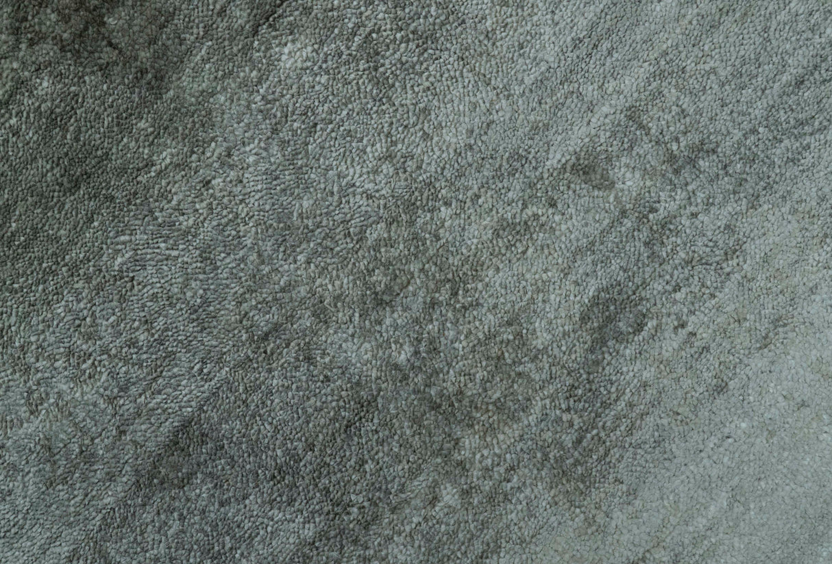 Modern Gray Solid Design 6x8.7 Hand Knotted Wool Area Rug