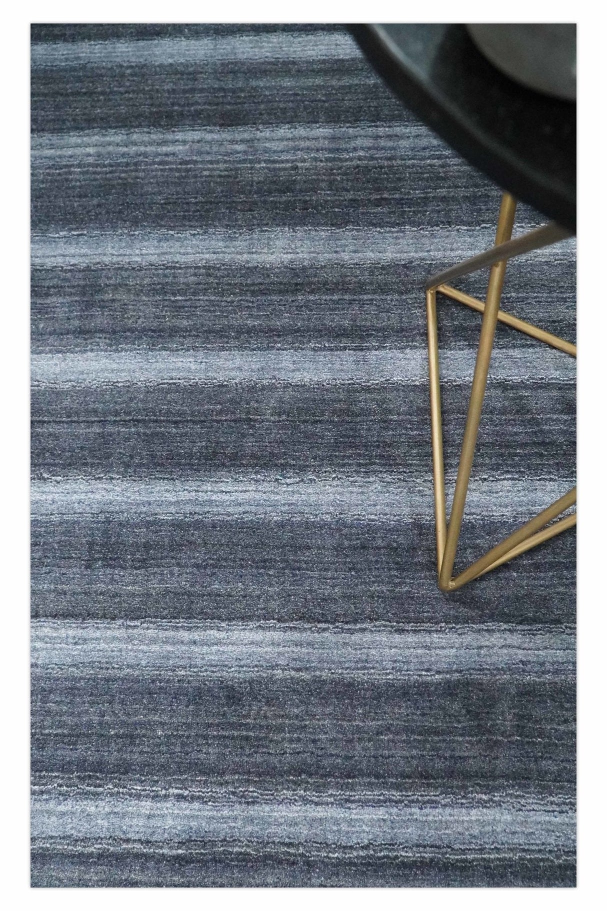 Modern Stripes Design 5x7 Charcoal and Silver Wool Hand Woven Area Rug