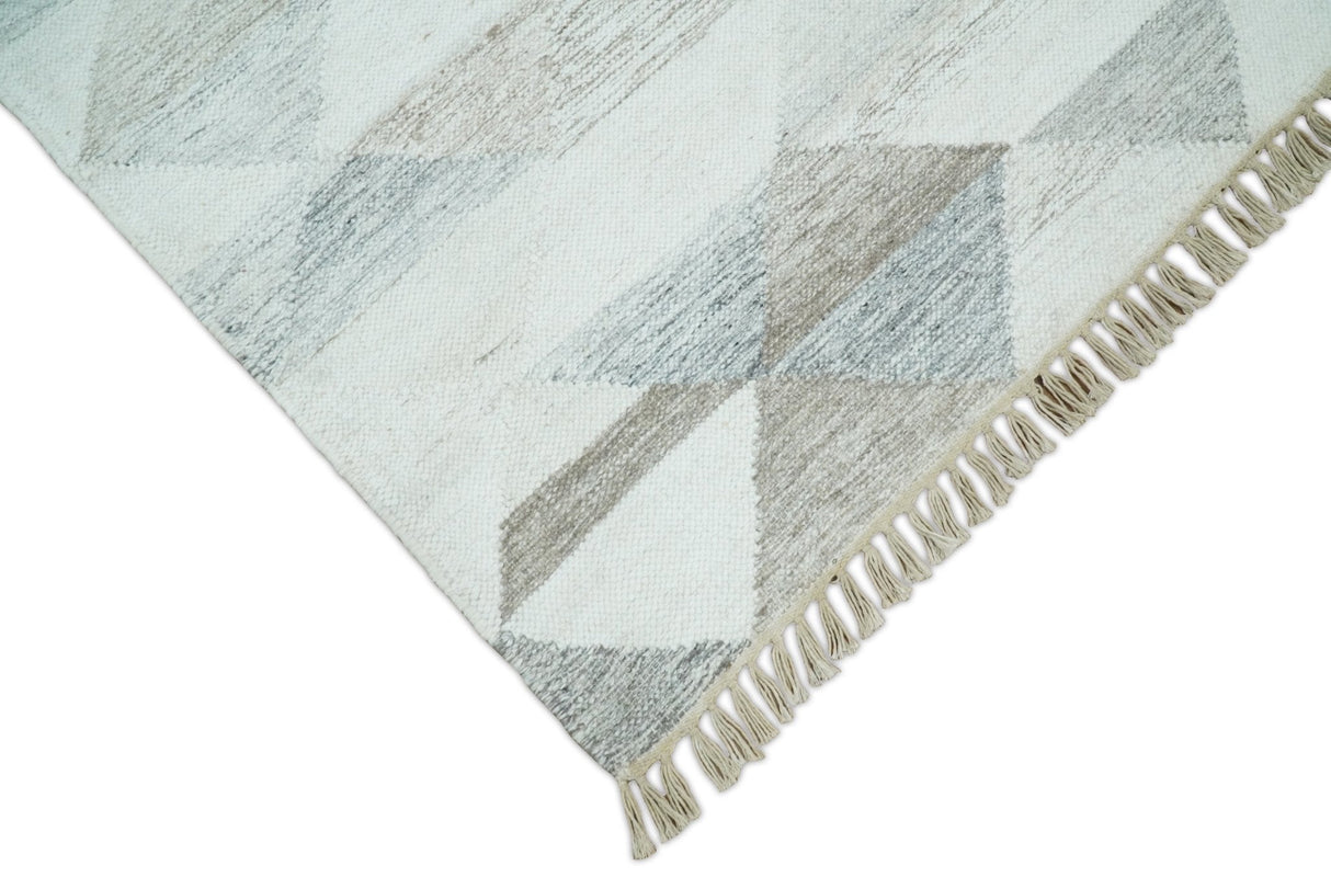 Modern Style Ivory and Gray Kilim Fine Wool Blend Rug