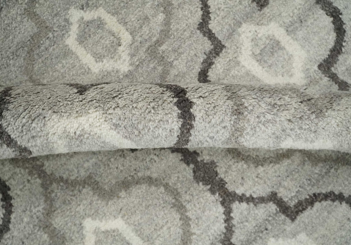 Modern Trellis Channel 6x8 Silver and Brown Natural Wool Hand Woven Rug