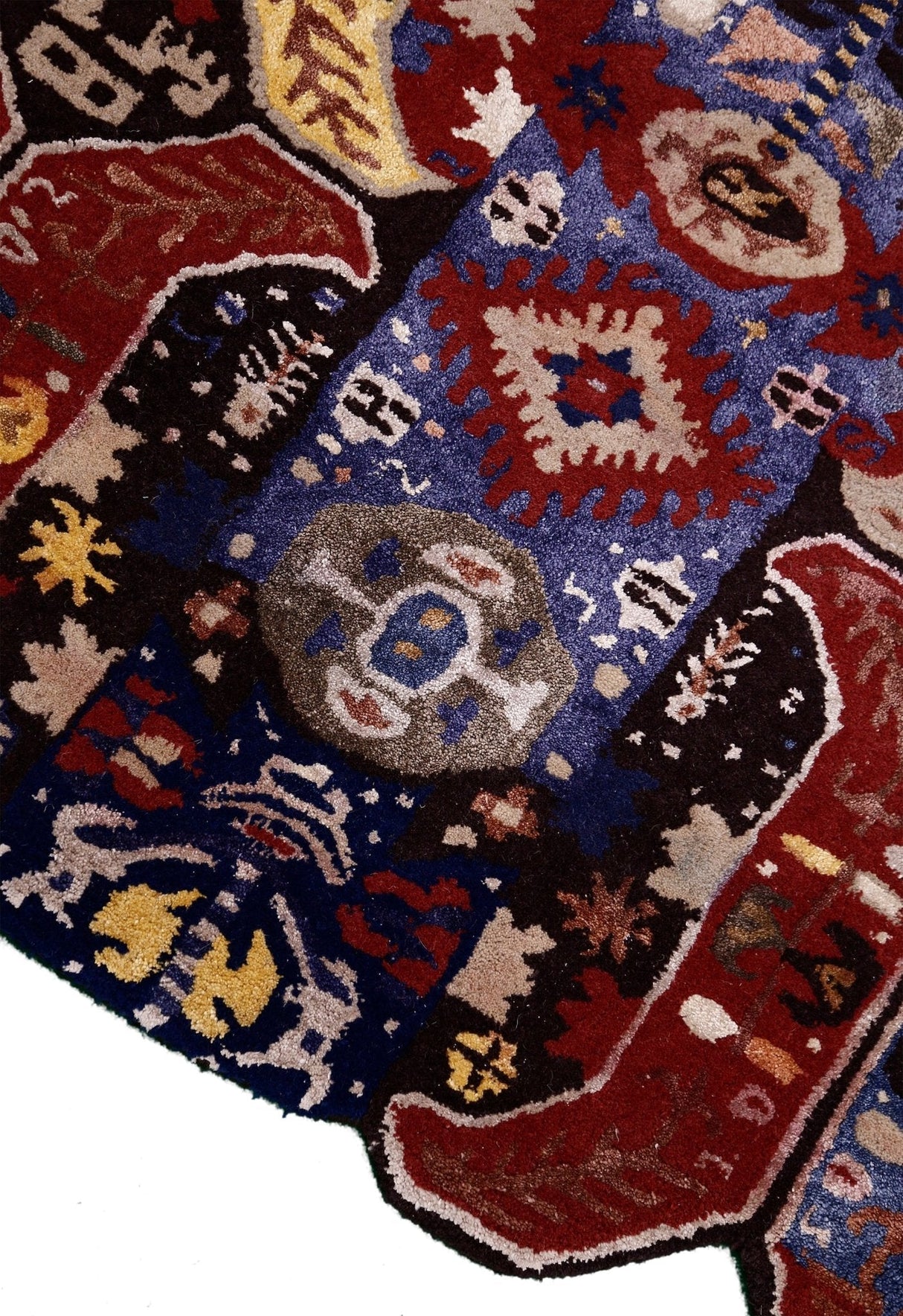 Modern Tribal Design Maroon Hand Tufted 4x8 Wool Area Rug