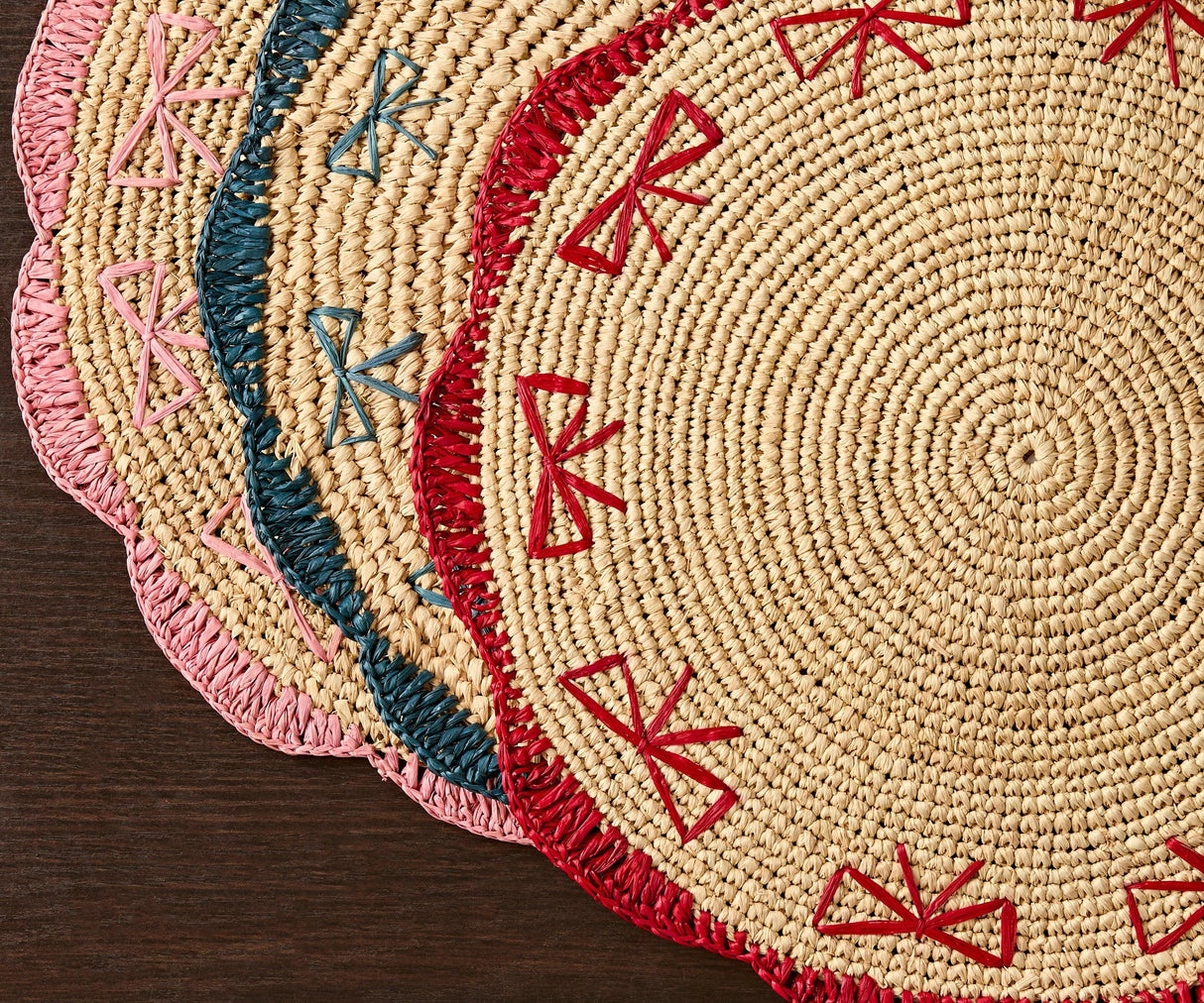 Payton James Handwoven Bow Placemats – Hand-Crocheted Raffia Palm Placemats – Unique Kitchen & Dining Table Decor – Handmade Tableware-table tops-Parc Decor