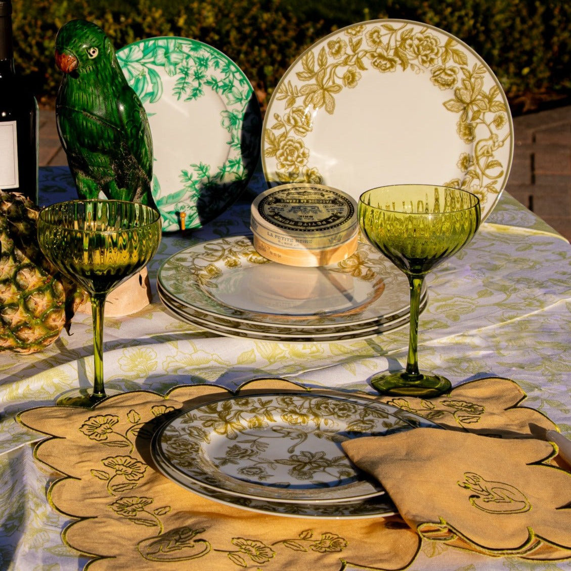 Pembroke Safari Dinner Plate - Set of 4 (+1 Bonus Plate)-Dinner Plate-Parc Decor