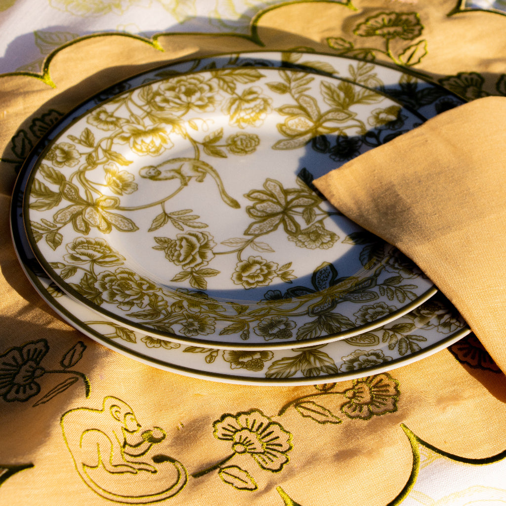 Pembroke Safari Porcelain Starter Plates – Set of 4 (+1 Bonus Plate)