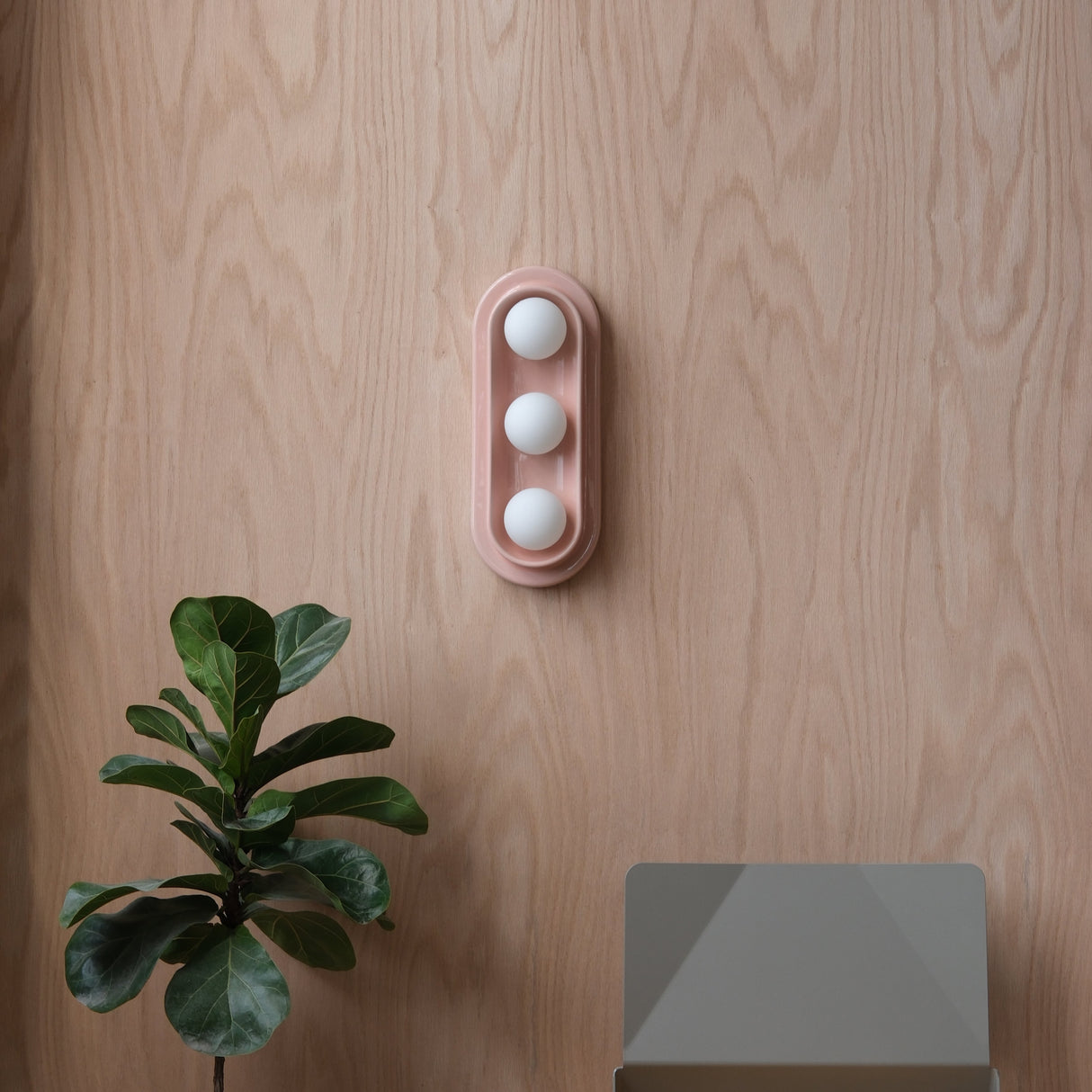 Q Triple Sconce