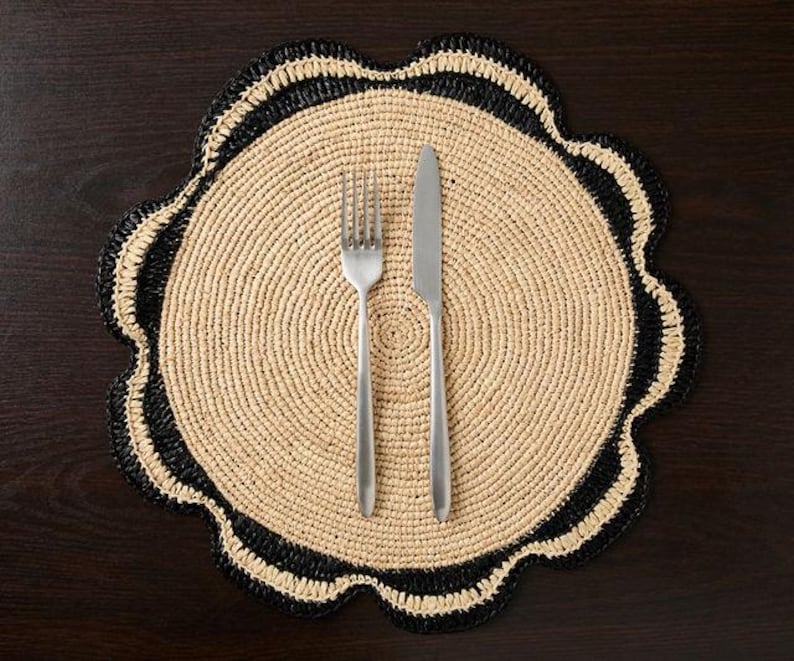 Raffia Woven Placemat - Handmade Raffia Table Mats, Eco-Friendly Natural Fiber Decor, Perfect for Garden Party & Dining Table-table tops-Parc Decor