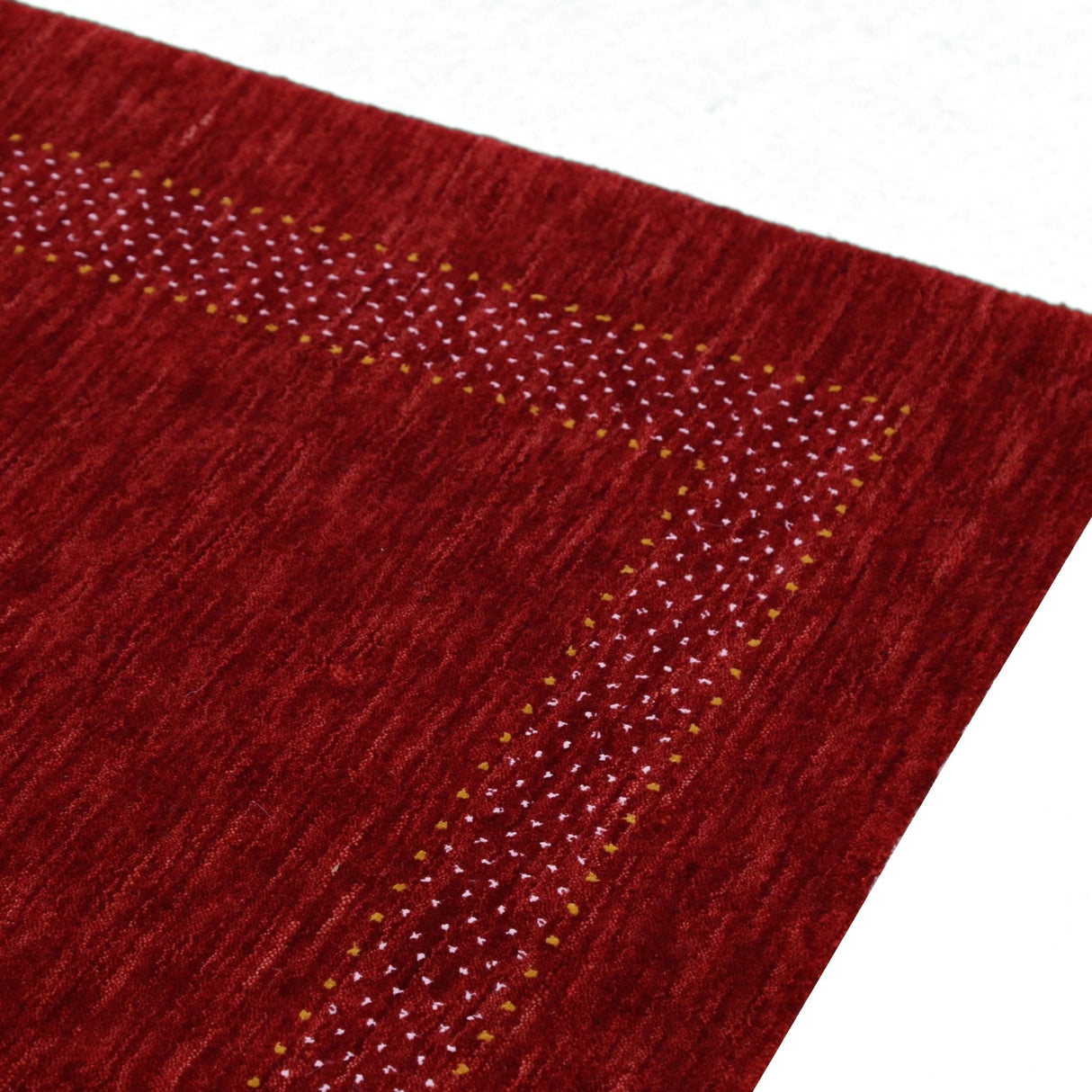 Red Center Pattern Hand Loomed Wool Area Rug