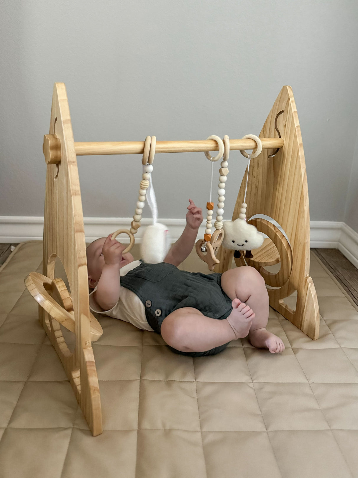 Rocket Wooden Baby Gym – Modern Montessori-Inspired Infant Play Arch-Indoor-Parc Decor
