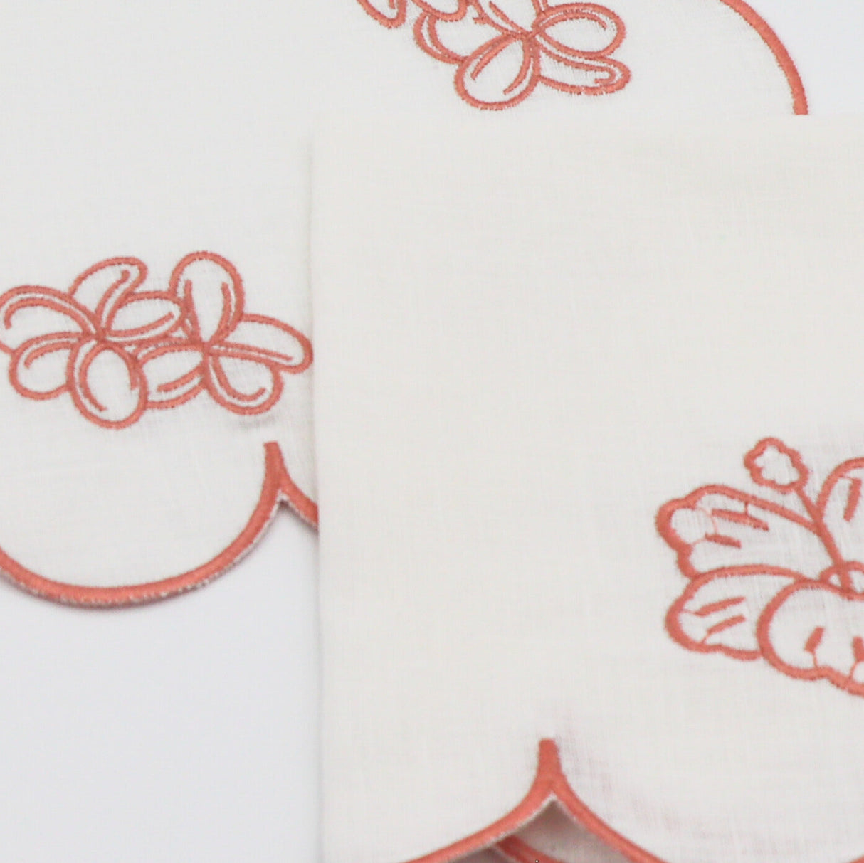 Rosette Ivory Napkin - Set of 4-Napkin-Parc Decor