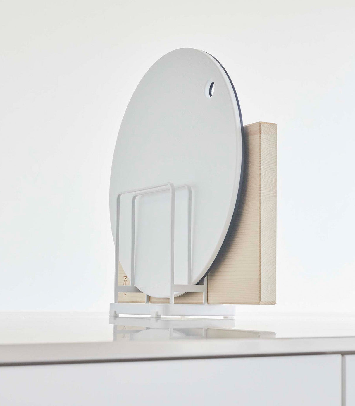 Round Cutting Board Stand - Steel-Cutting Board Stand-Parc Decor