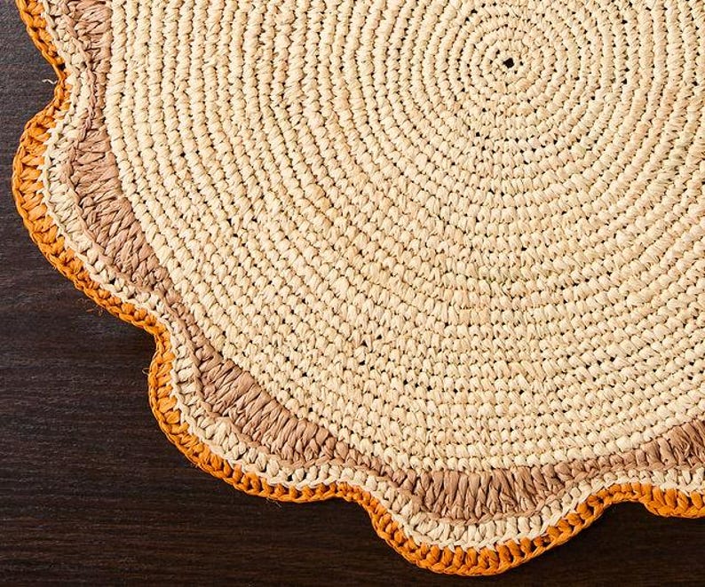 Round Raffia Woven Placemat - Handmade Crochet Style Table Mats for Garden Party Decor, Rustic Natural Fiber Dining Table Accessory-table tops-Parc Decor