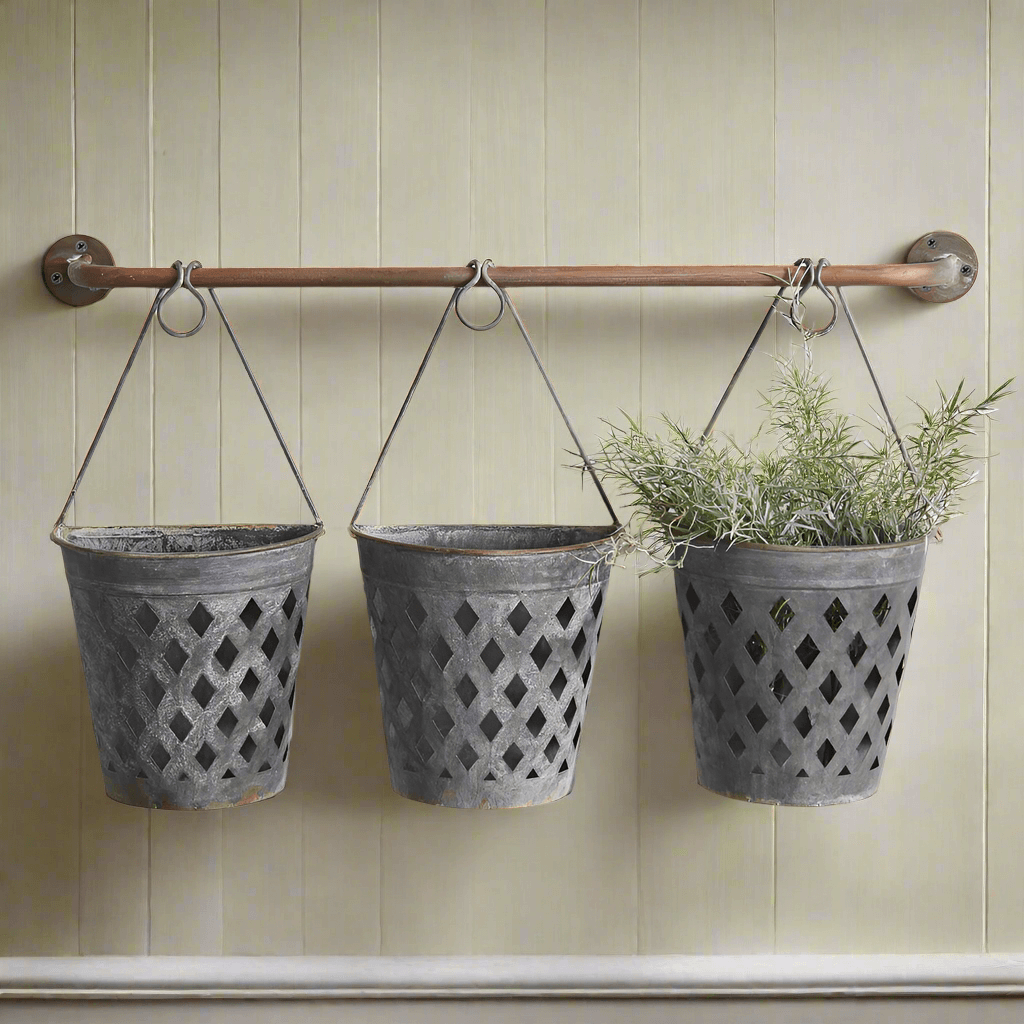 Rustic Hanging Lattice Basket Planters-Planters-Parc Decor