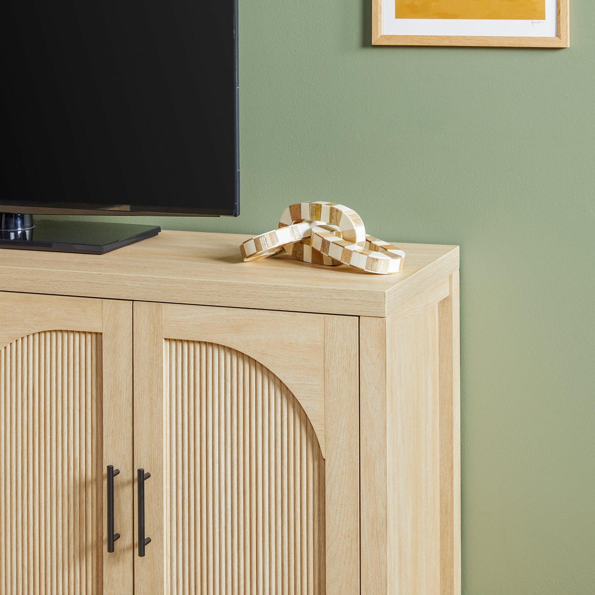 Sasha Modern Reeded Sideboard / TV Stand