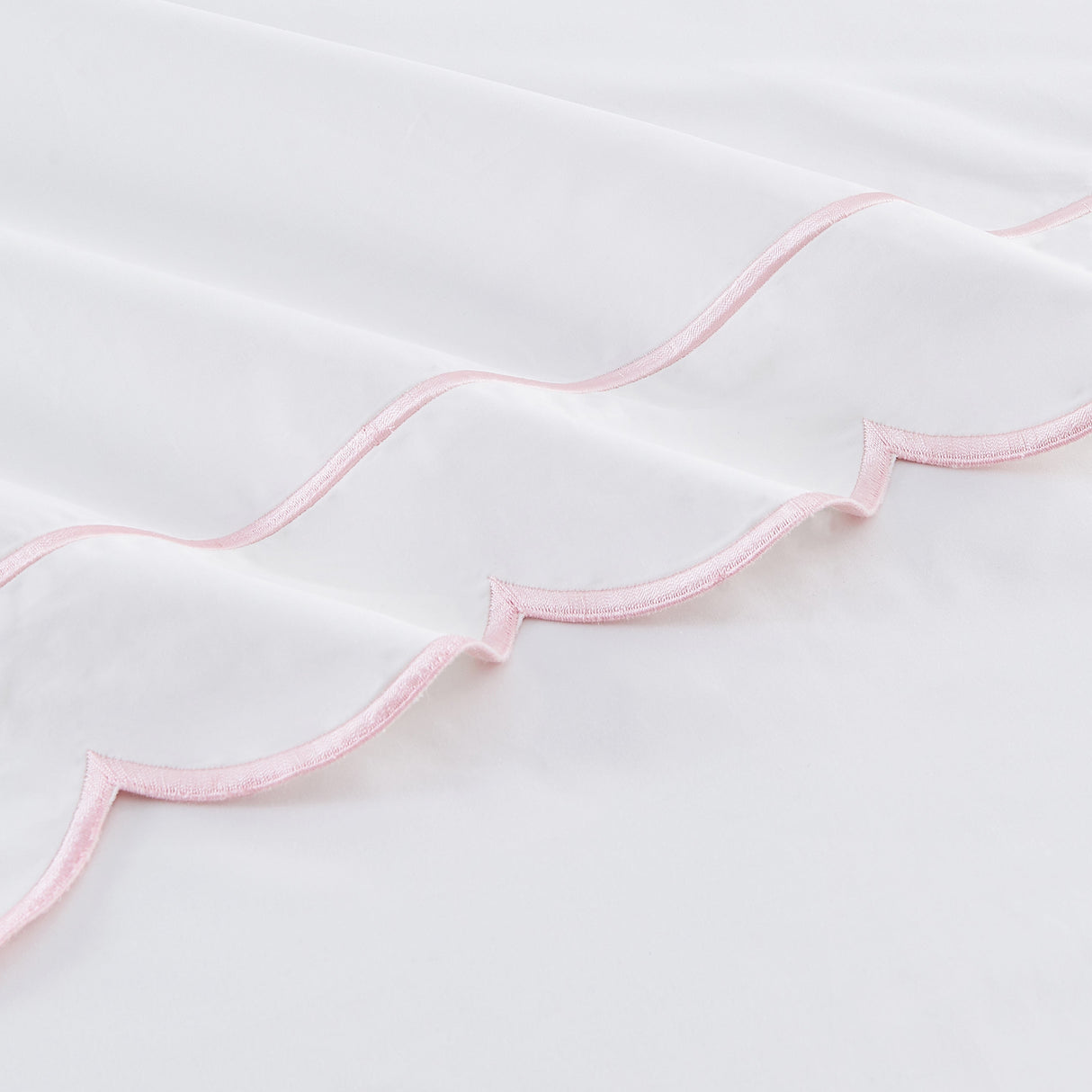 Scallop Frame Embroidered Cotton Percale Sheet Set-Sheets-Parc Decor