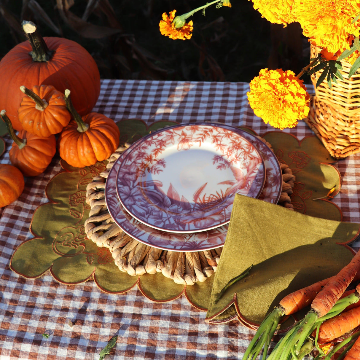 Sepia Estate Starter Plate - Set of 4 (+1 Bonus Plate)-Starter Plate-Parc Decor