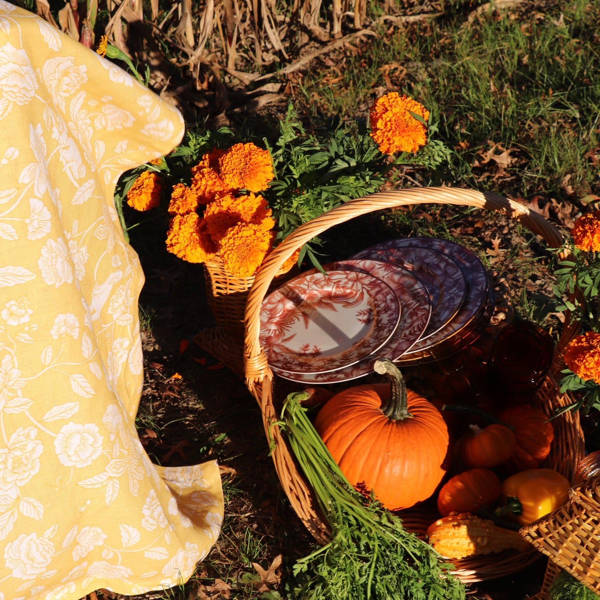 Sepia Estate Starter Plate - Set of 4 (+1 Bonus Plate)-Starter Plate-Parc Decor