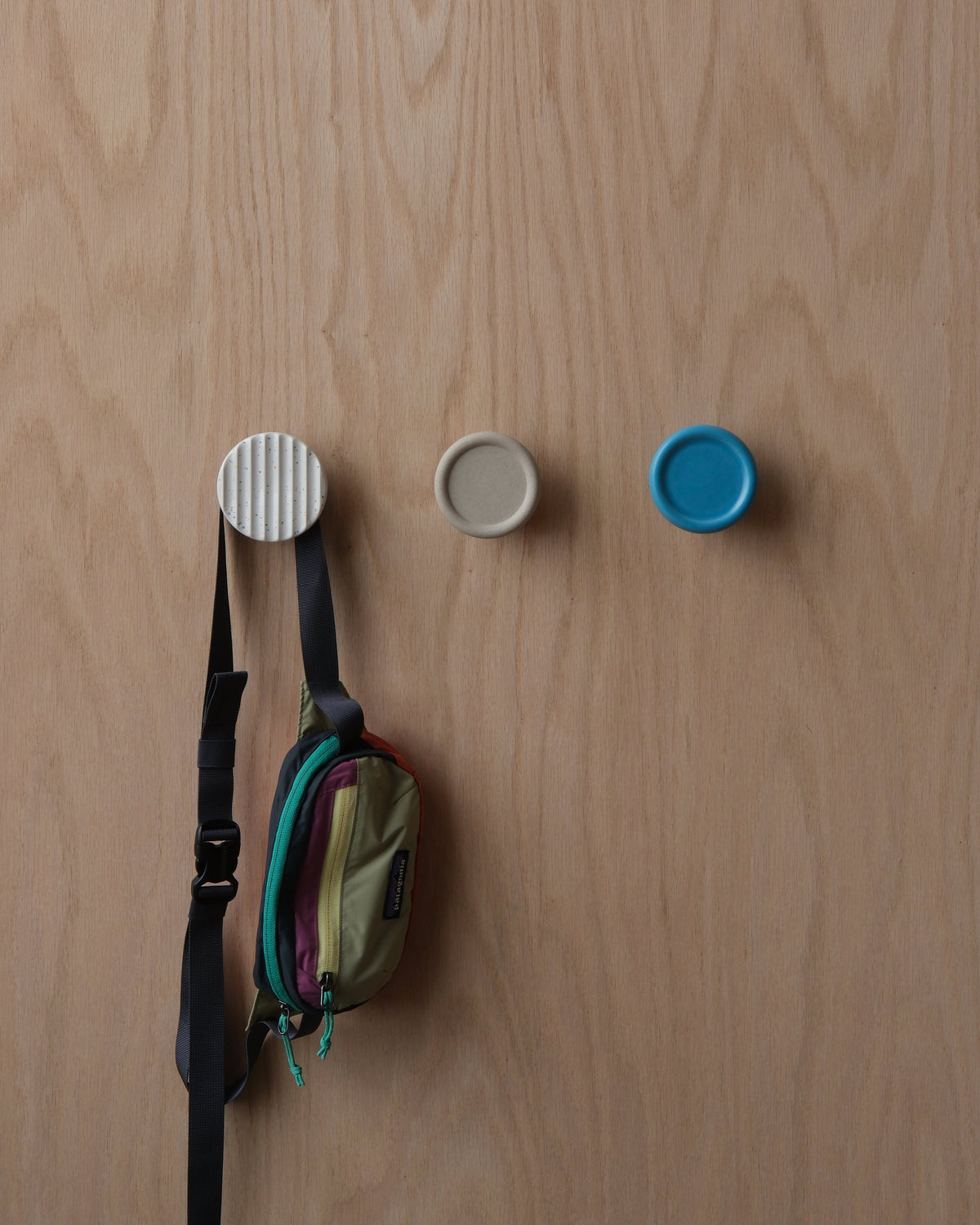 Sequence coat hook - Fluted