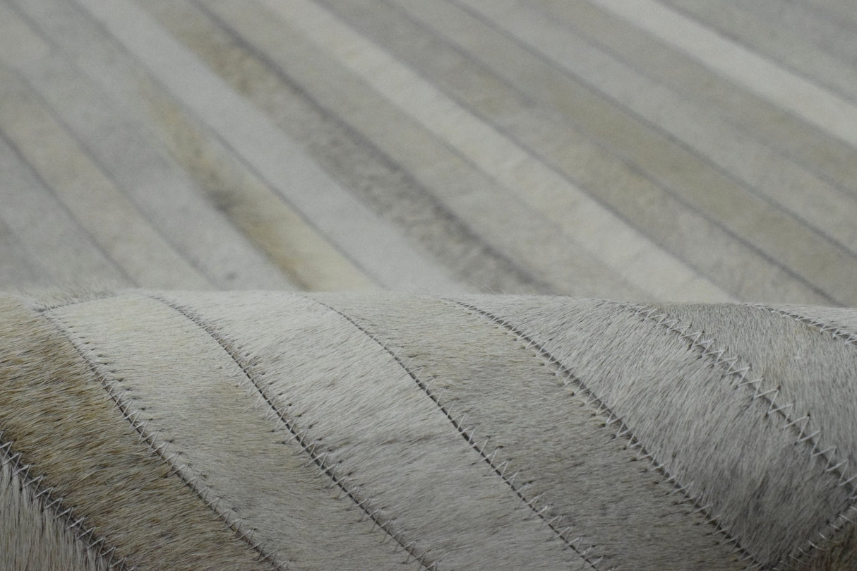 Silver And Ivory Handmade 5x8 Genuine Leather Area Rug