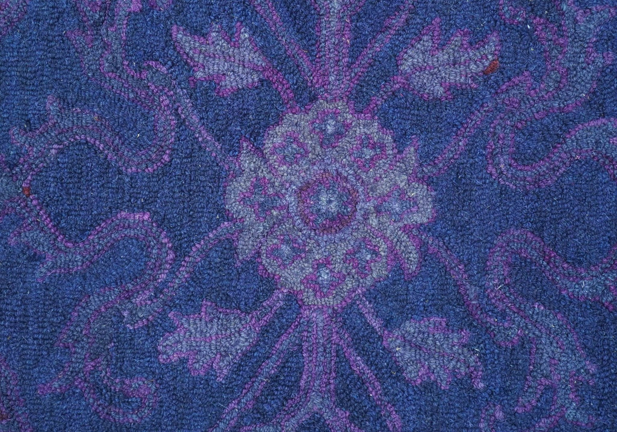 Sky Traditional Design Purple Hand Tufted Overdyed Wool Rug