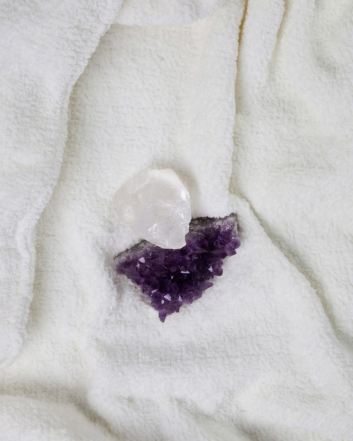Snug Crystal Weighted Blanket