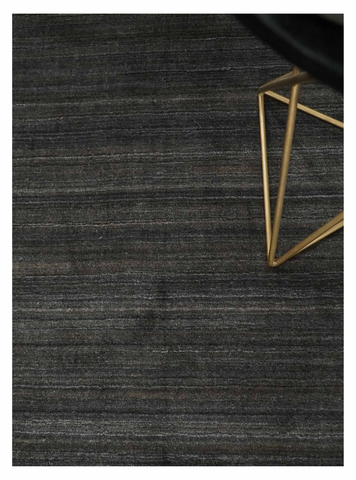 Solid Shaded Charcoal 5x7 Blended Wool Hand Woven Area Rug