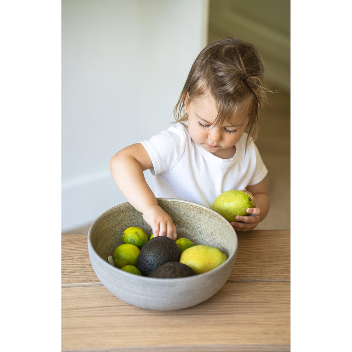 Stoneware Large Fruit Bowl "Concrete"