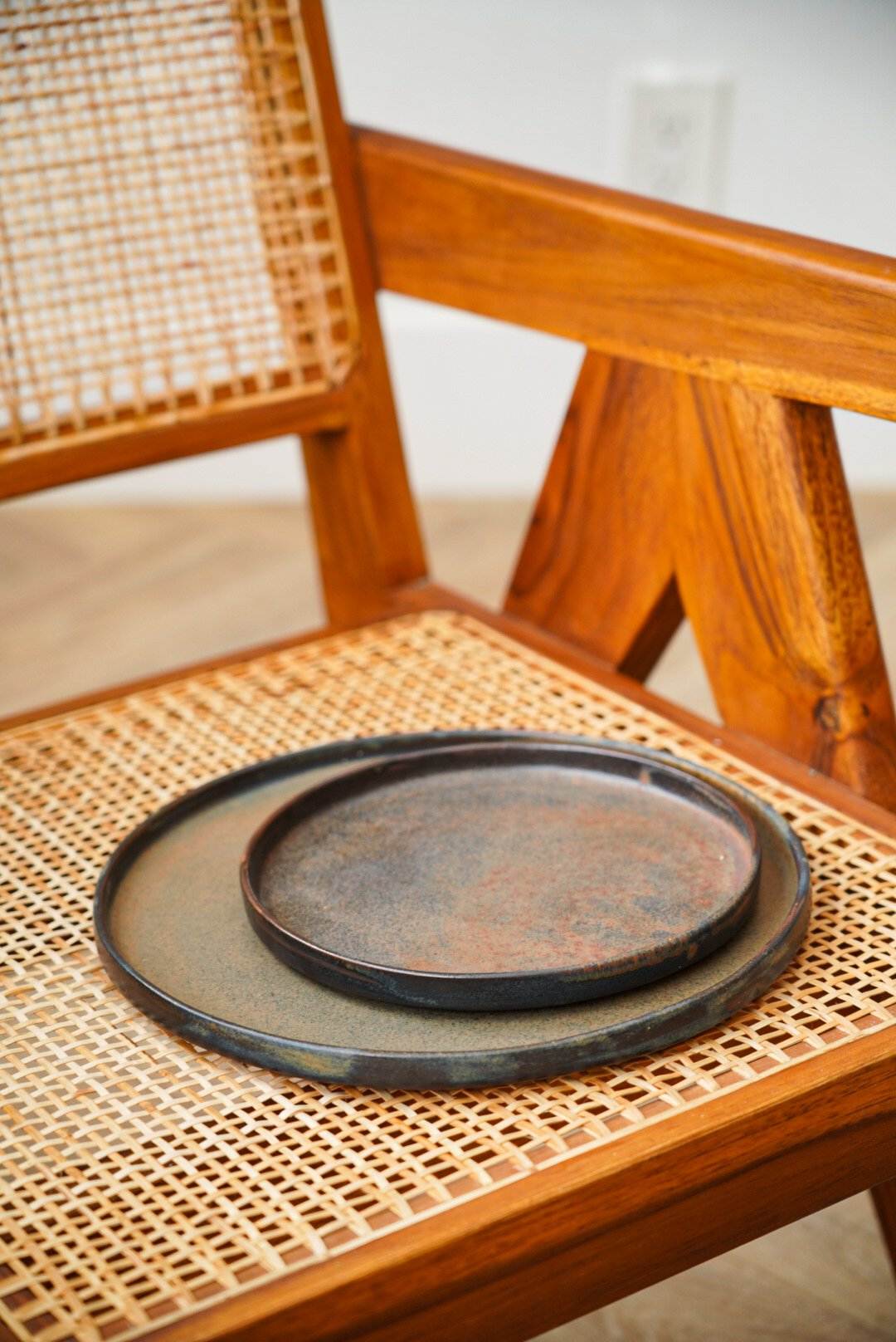 Stoneware Rust Dinner Plates