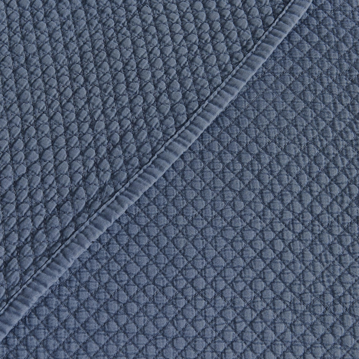 Stonewashed Relaxed Quilt Set - Vittoria Collection-Quilts & Comforters-Parc Decor