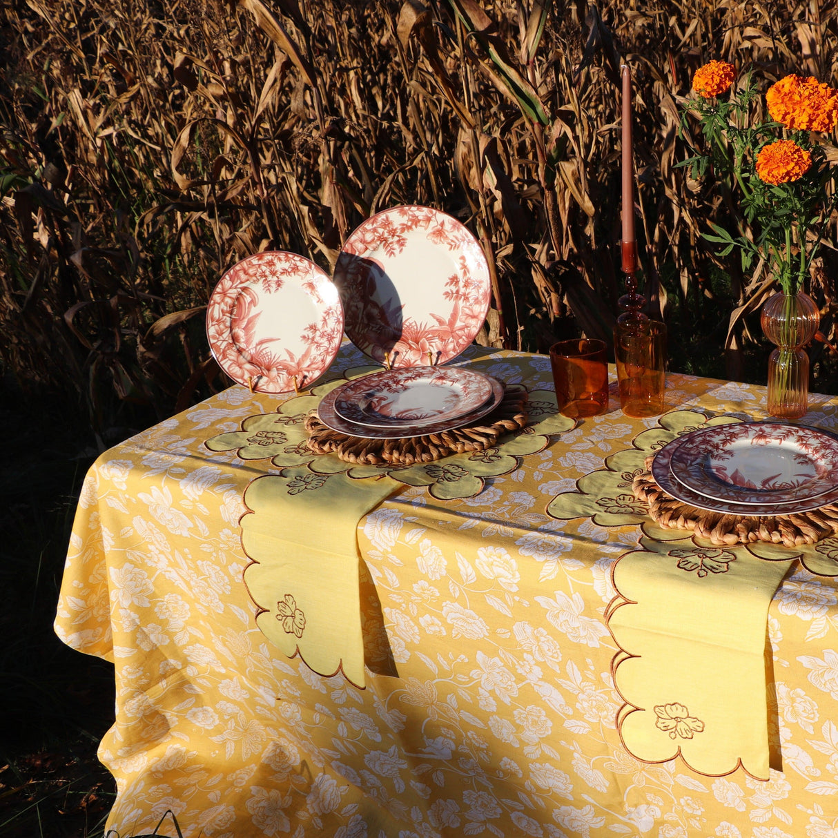 Tawny Marigold Placemat - Set of 4-Placemat-Parc Decor