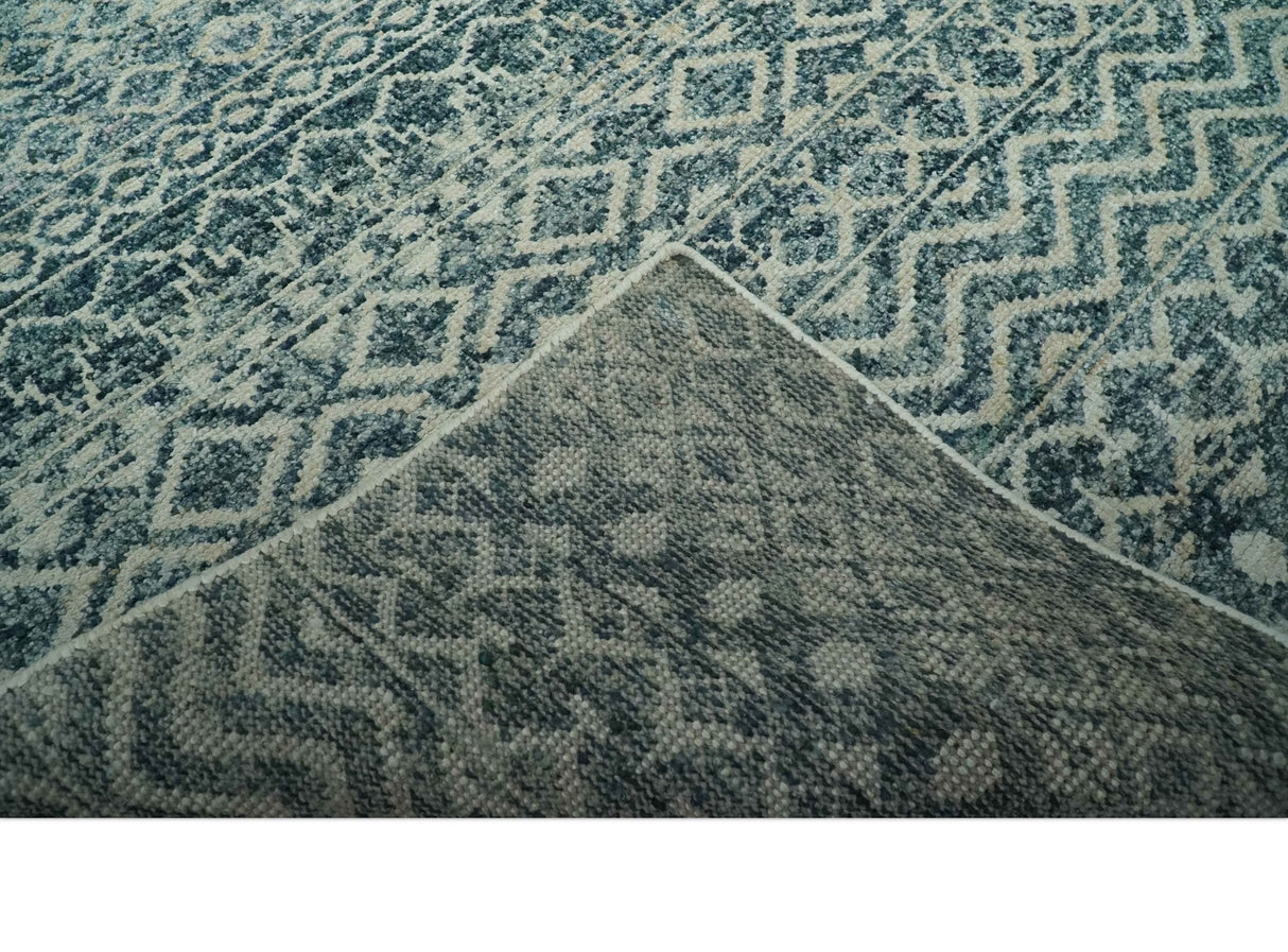 Teal and Ivory 5.6x8.6 Southwestern Tribal Trellis Recycled Art Silk Area Rug-Area Rug-Parc Decor