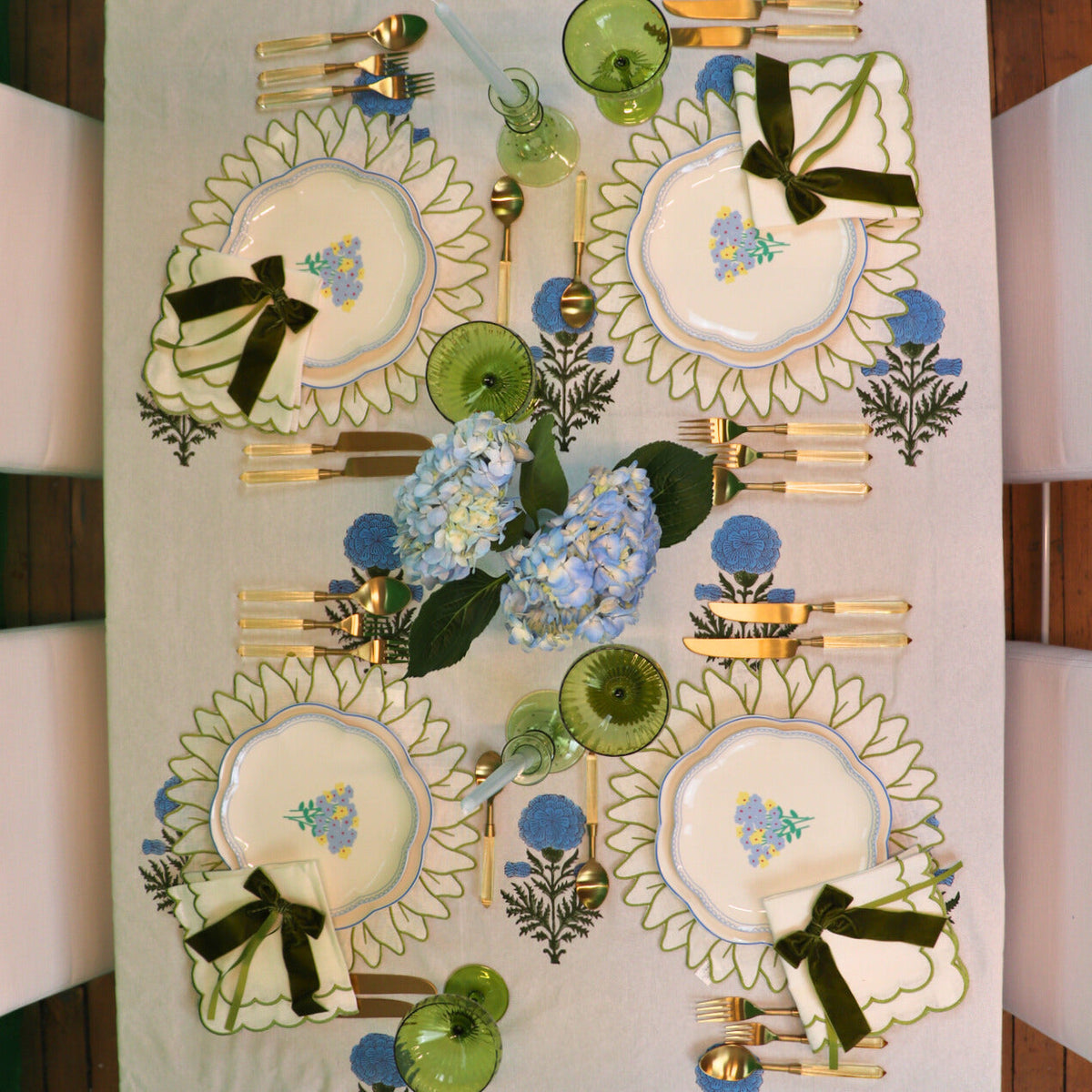 Toile de Blu Hortensia Organic Cotton Tablecloth