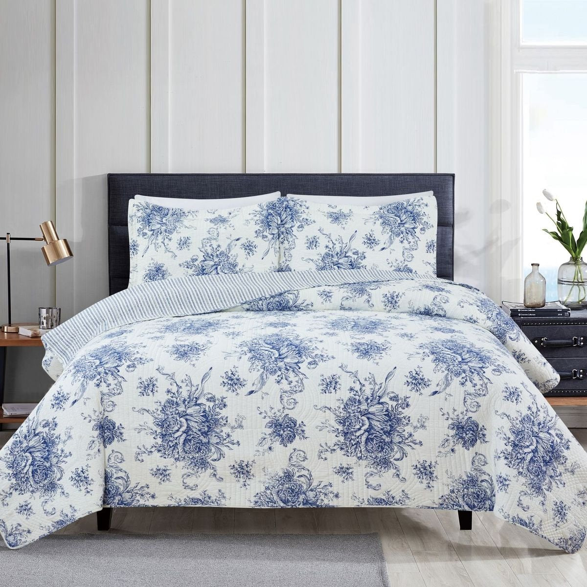 Toile Reversible Cotton Quilt Set-Quilt-Parc Decor