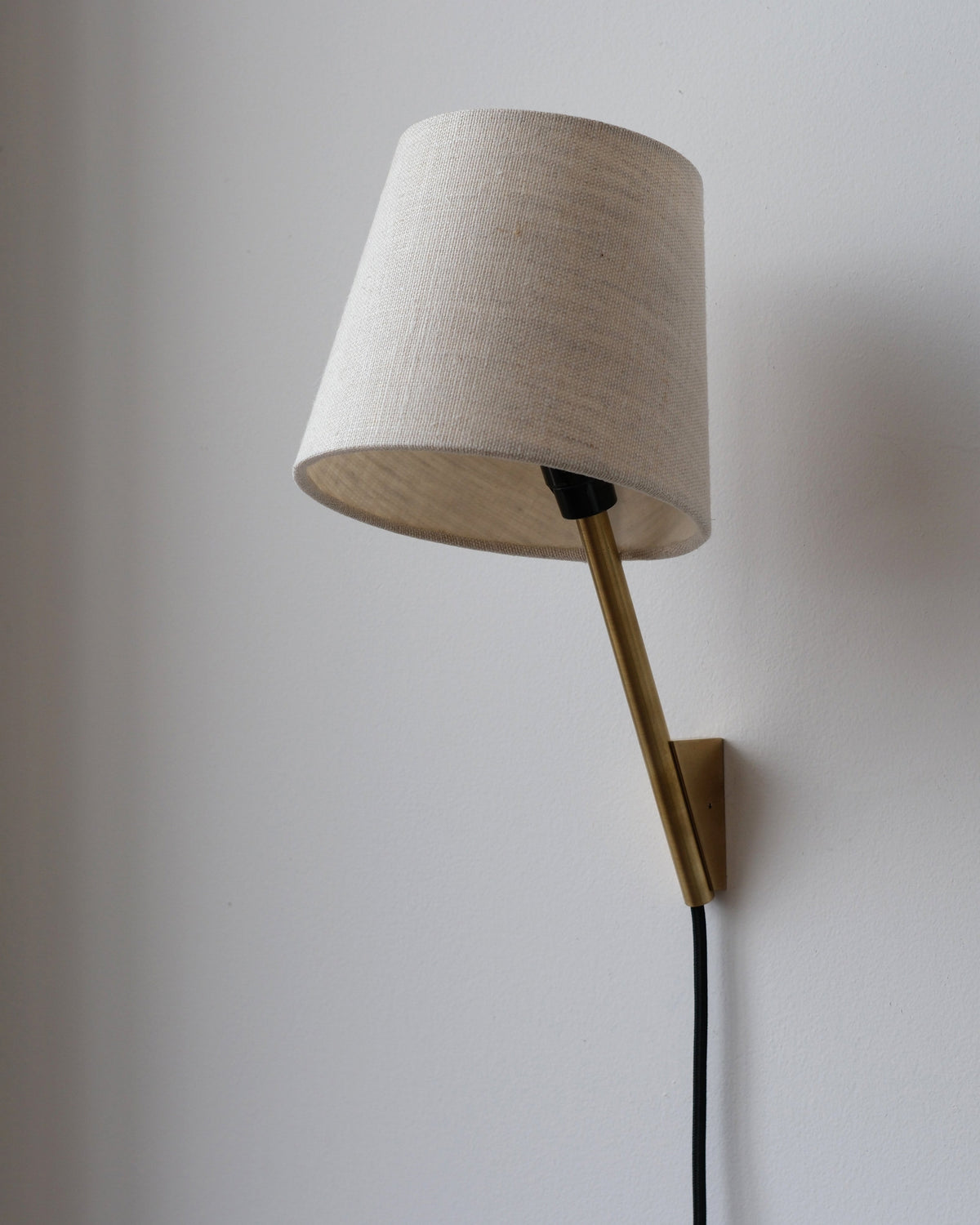Tokyo Sconce
