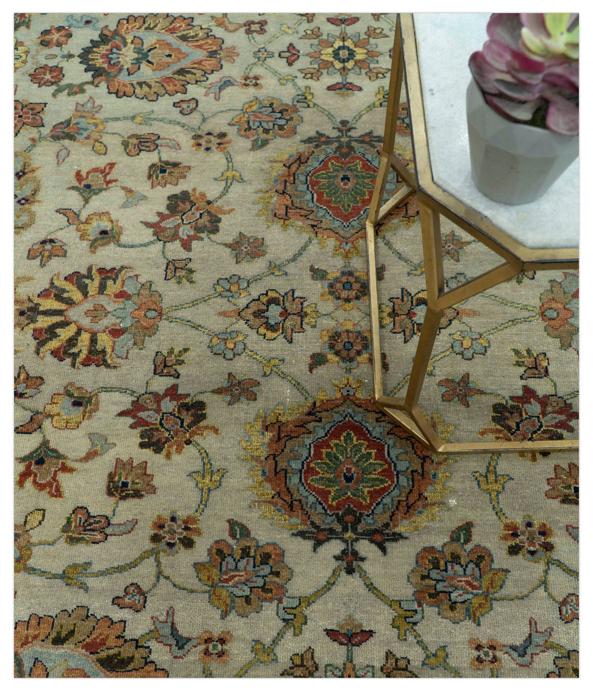 Traditional Heriz Design Beige And Brown 6x9 Hand Knotted Wool Area Rug