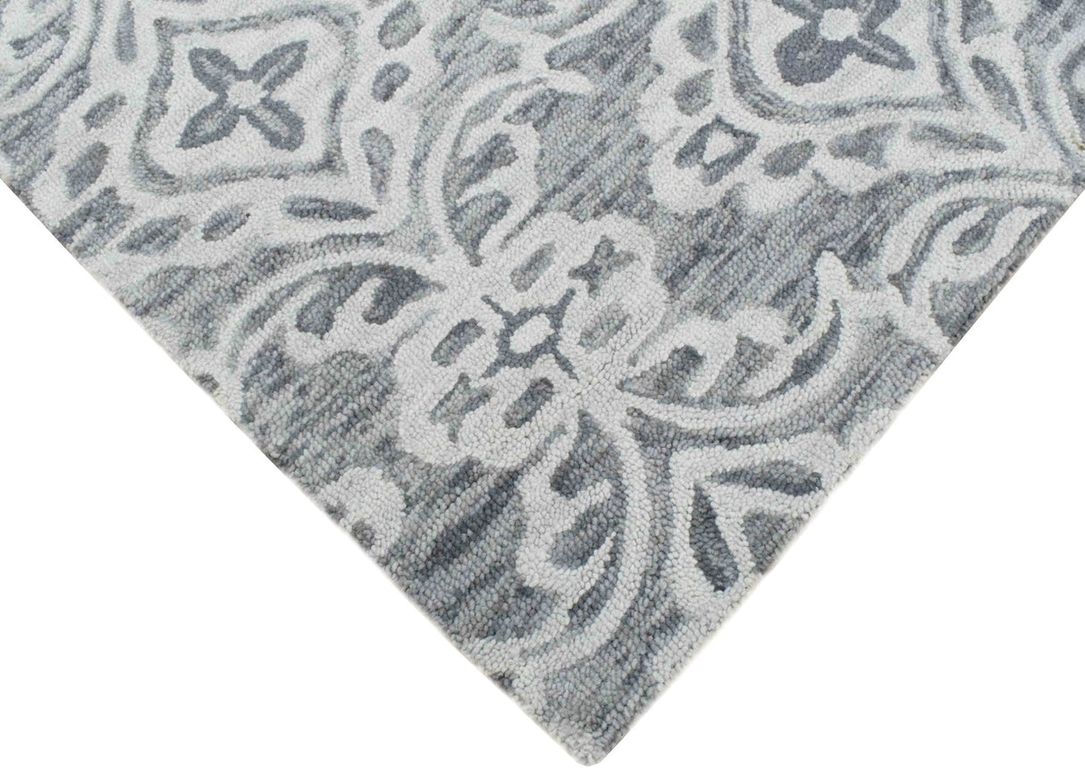 Traditional Ivory And Gray Hand Tufted Wool Area Rug