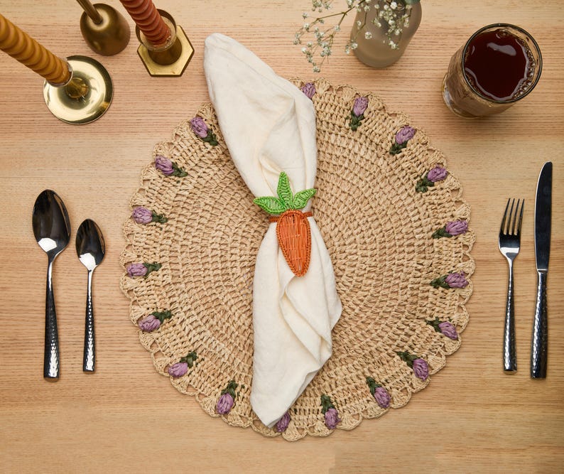 Tulip Floral Placemat – Hand-Crocheted Raffia – Spring Table Decor – Easter Table Setting – Handmade by Artisans in Madagascar-table tops-Parc Decor