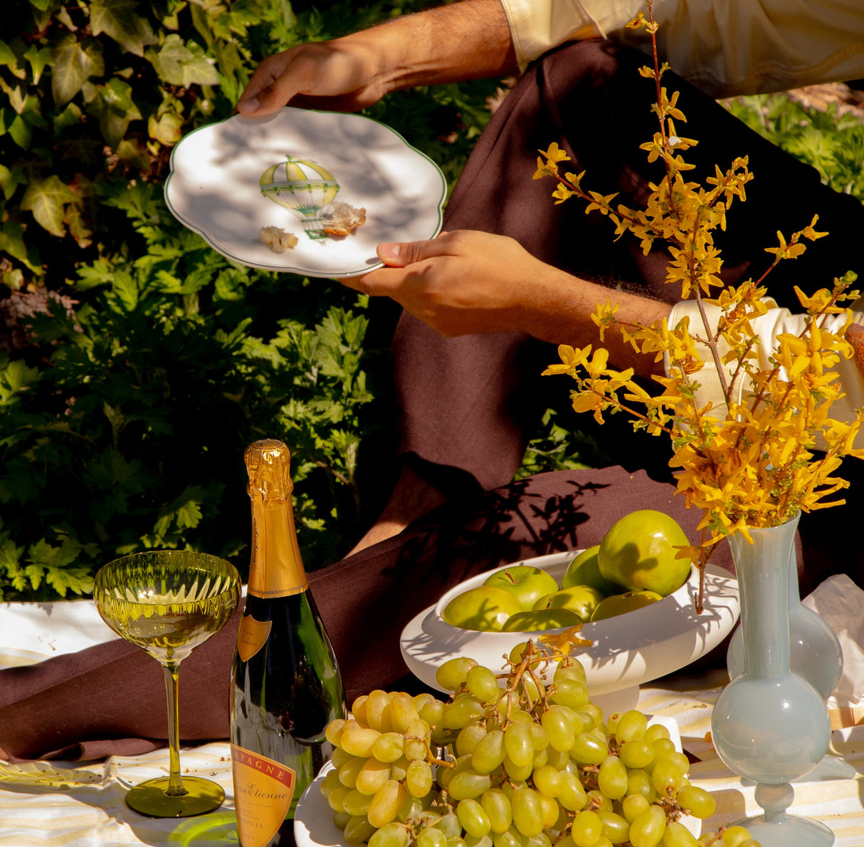 Valensole Lavender Scalloped Starter Plate - Set of 4 (+1 Bonus Plate)-Starter Plate-Parc Decor