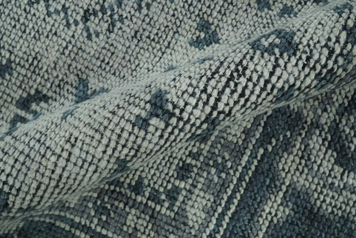 Vintage Style Distressed Traditional Hand Knotted Serapi Silver and Gray Multi Size Area Rug