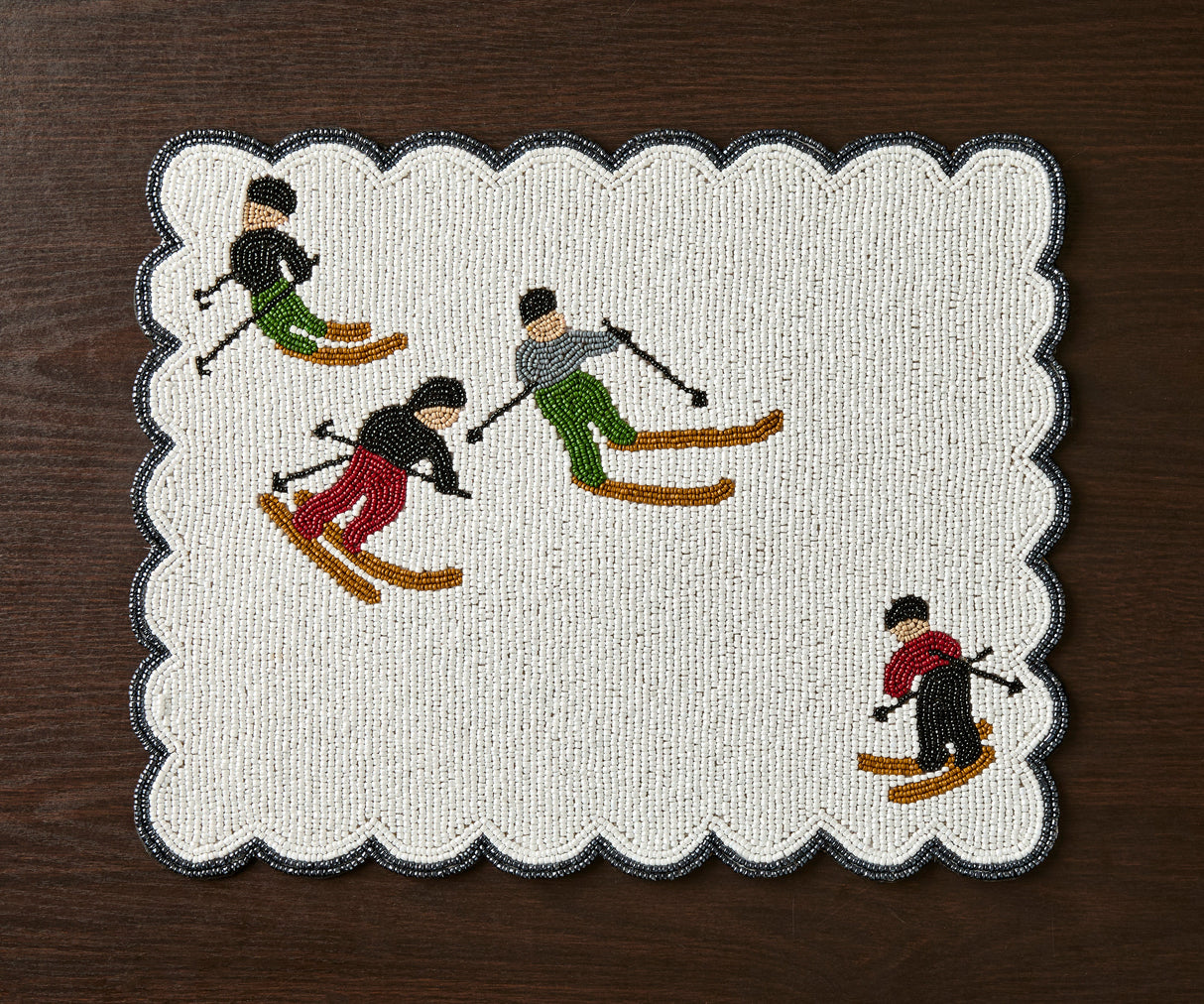 Winter Skier Christmas placemats Set – Snowy Mountain Dining Table Decor – Winter Wonderland Table Setting-table tops-Parc Decor