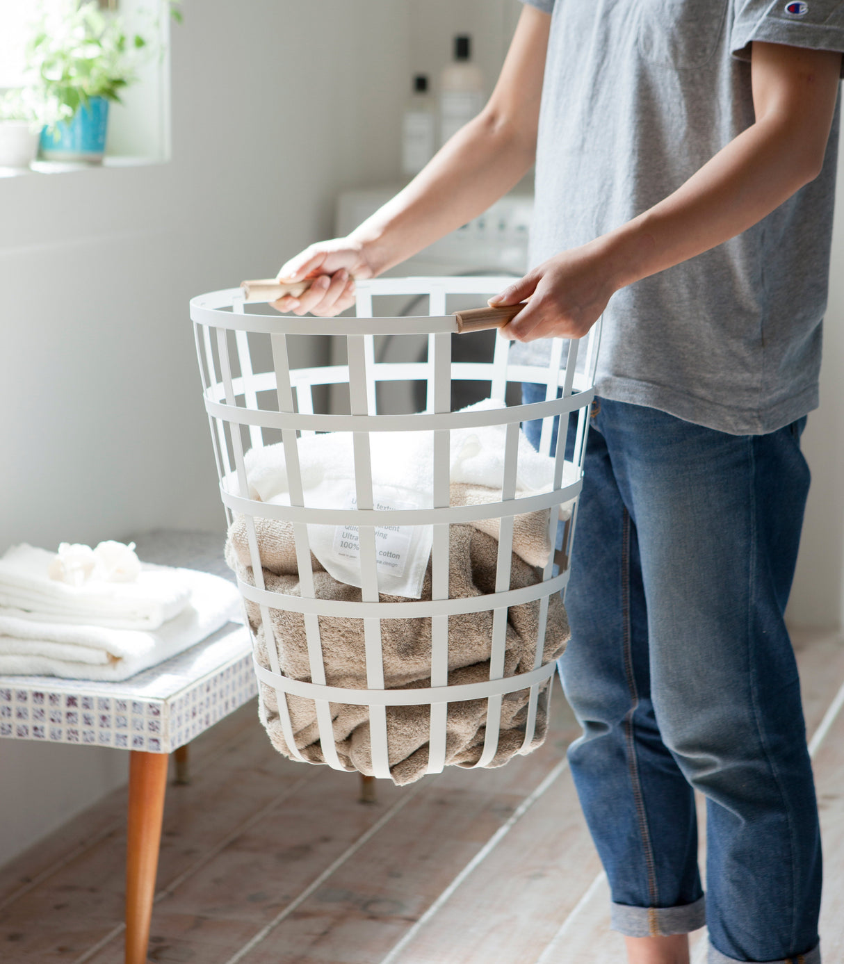 Wire Basket (18" H) - Steel + Wood-Laundry Basket-Parc Decor