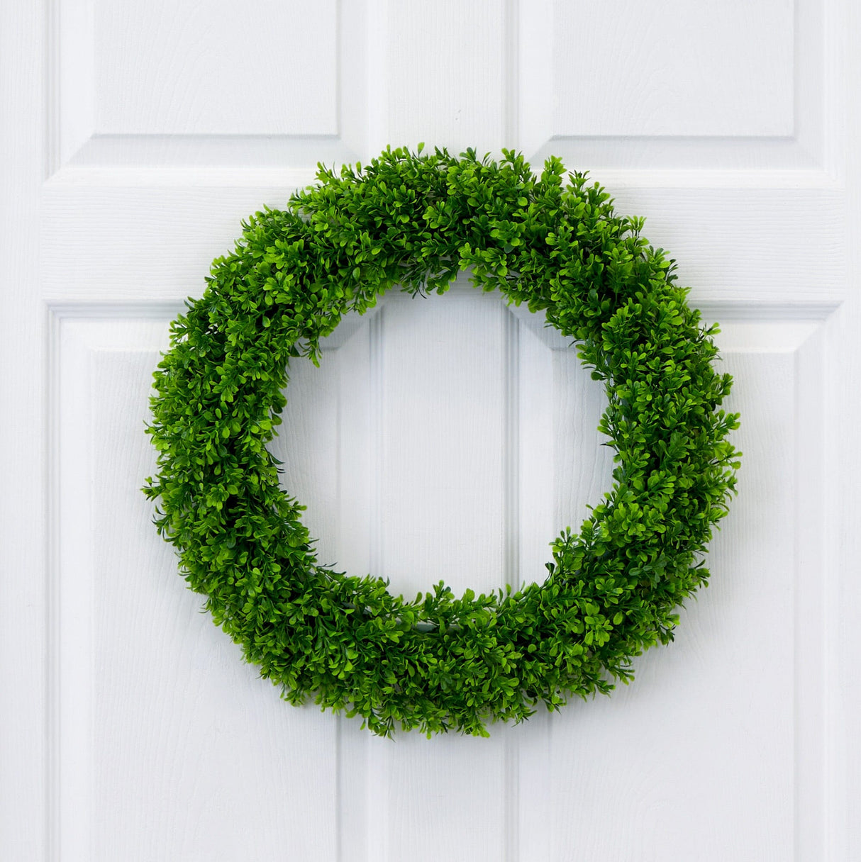 20” Artificial Boxwood Wreath-Wreath-Parc Decor