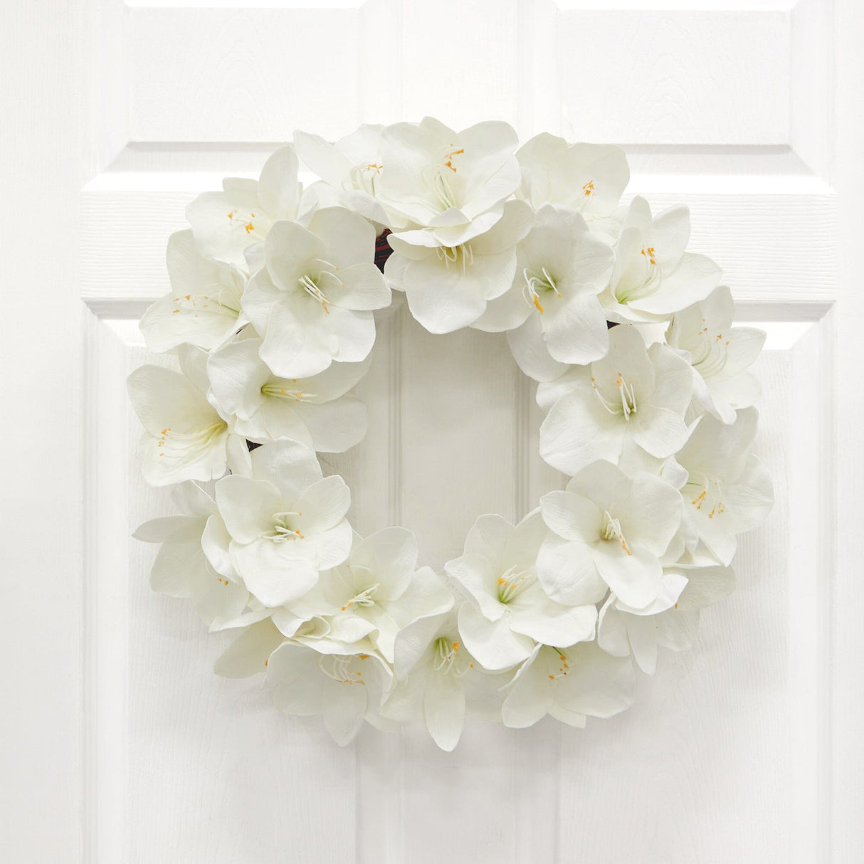 24” Amaryllis Artificial Wreath-Wreath-Parc Decor