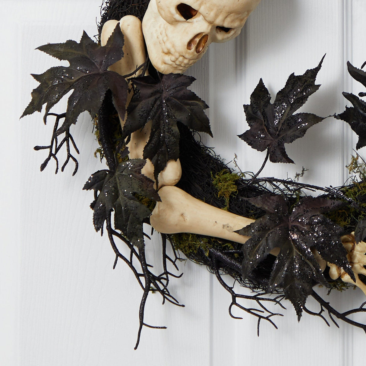 24" Halloween Skull and Bones Wreath-Wreath-Parc Decor