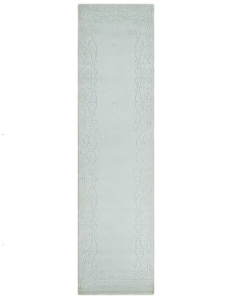 2.6x10 and 5x8 Hand Woven and Carved Silver and Gray Floral Art Silk Rug