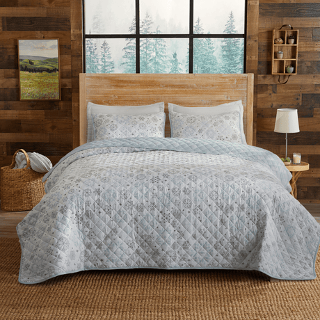 3 Piece Snowflake Quilt - Nova Collection-Quilts-Parc Decor