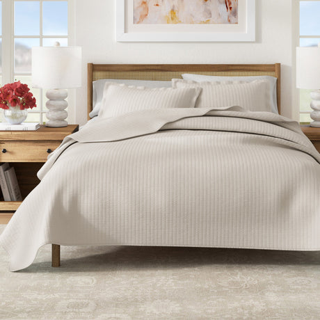 3-Piece Solid Quilt - Alicia Collection-Quilts & Comforters-Parc Decor